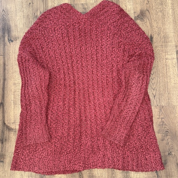 NET.153 Red Knit Sweater by - Picture 4 of 5
